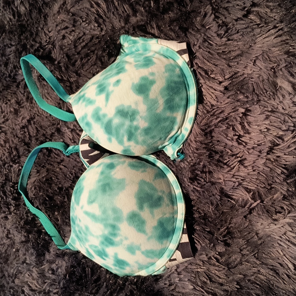Victoria Secret PINK bra